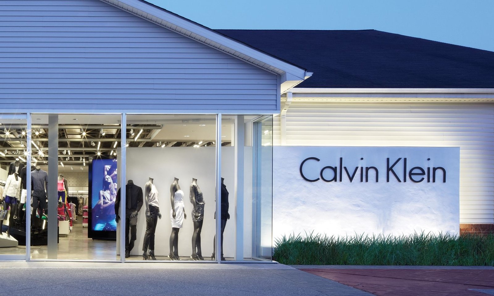 SWOT analysis of Calvin Klein