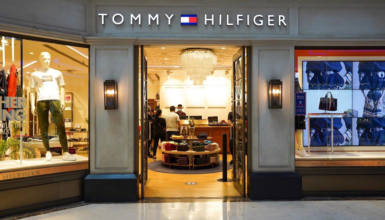 Tommy Hilfiger SWOT analysis – SWOT analysis of Tommy Hilfiger